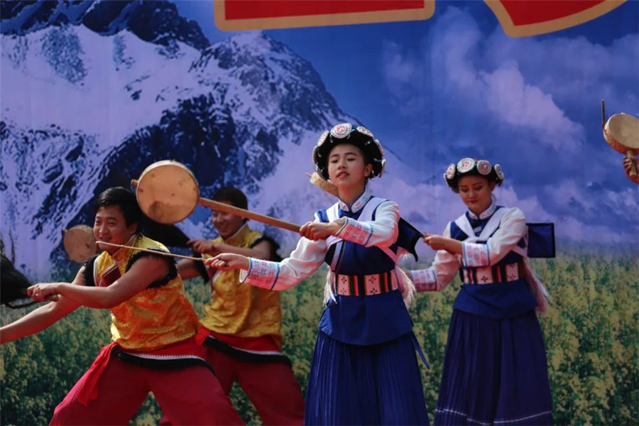 Sanduo-Festival-Photos-Lijiang31 Sanduo festival in Lijiang