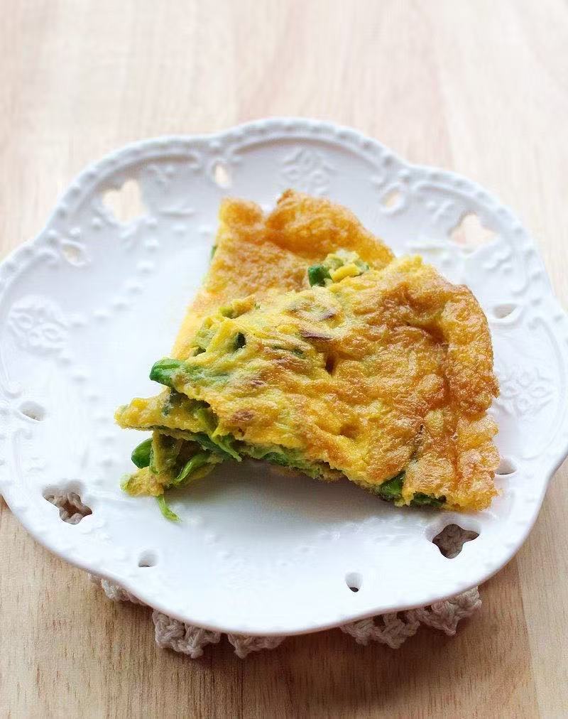 gorse-flower-pancake jinque flower pancake