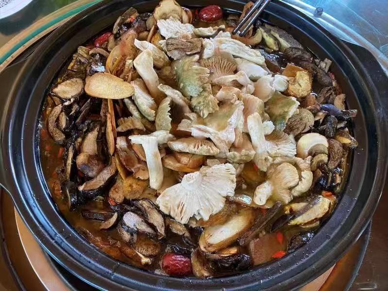 mushroom-inapot mushroom-hotpot